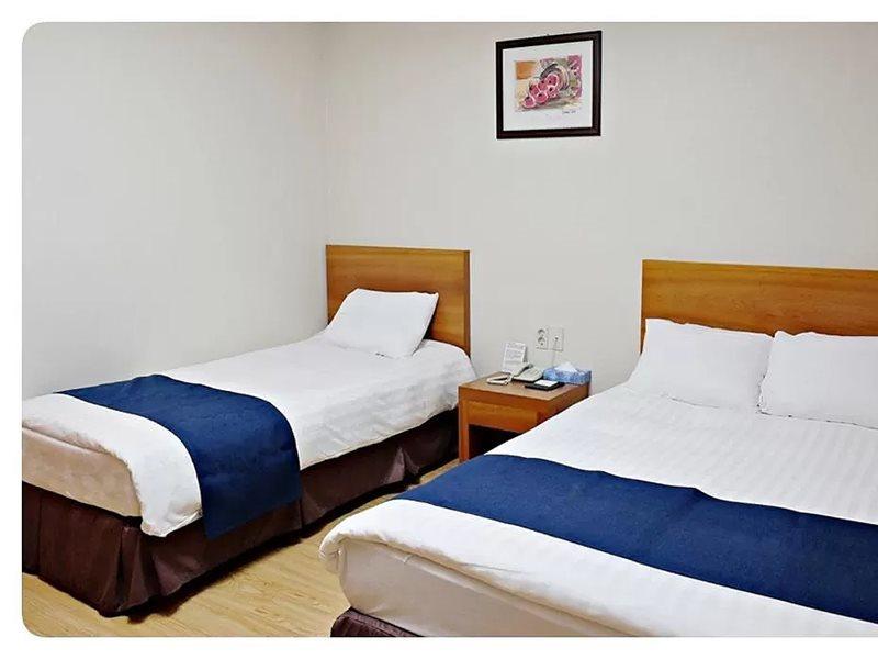 Jeju Parkside Tourist Hotel Eksteriør billede