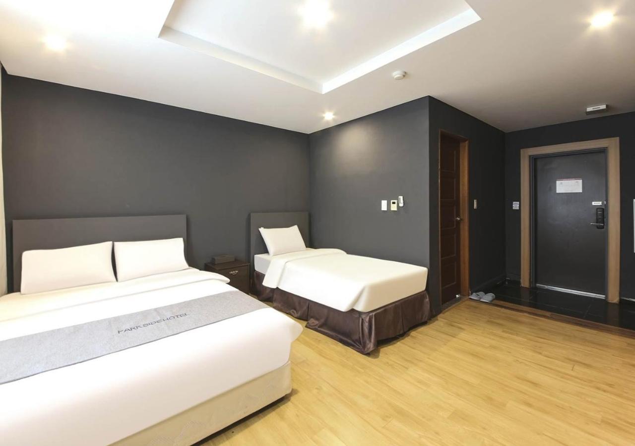 Jeju Parkside Tourist Hotel Eksteriør billede